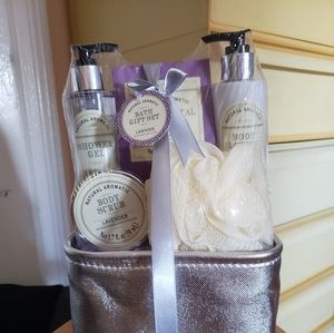 Natural Aromatic Lavender Bath Gift Set